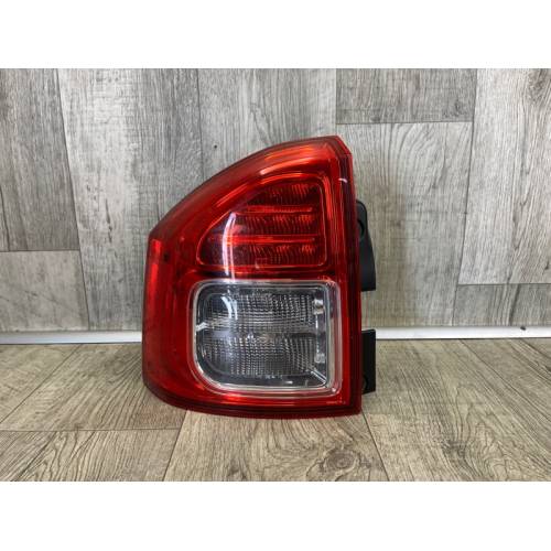 Ліхтар зовнішній задн. лів. JEEP COMPASS 06-16