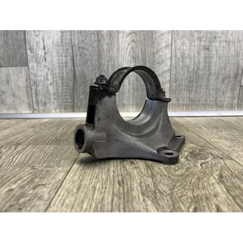 Кронштейн проміжного валу FORD FUSION 14-