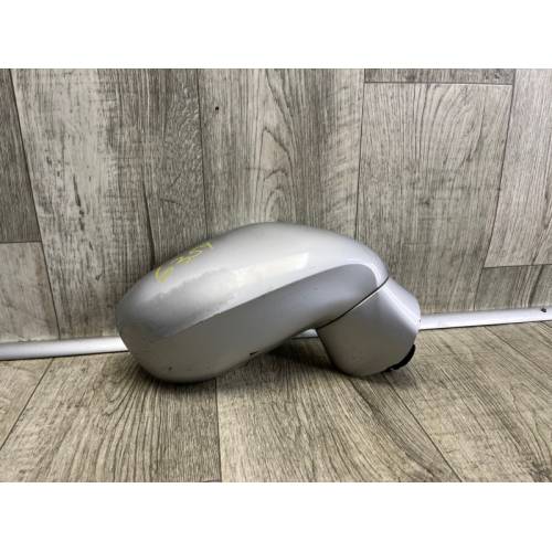 Дзеркало прав. LEXUS ES350 06-12