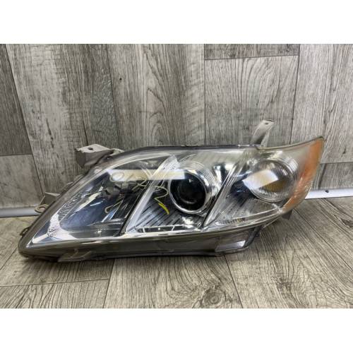 Фара лев. TOYOTA CAMRY 40 06-11