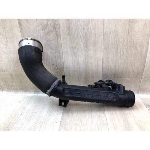 Патрубок интеркулера VOLVO S60 13-18