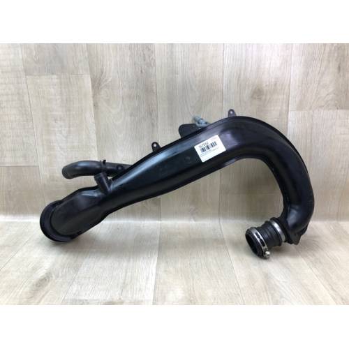 Патрубок интеркулера FORD ESCAPE 12-19