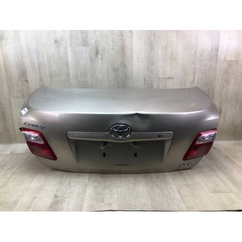 Крышка багажника TOYOTA CAMRY 40 06-11