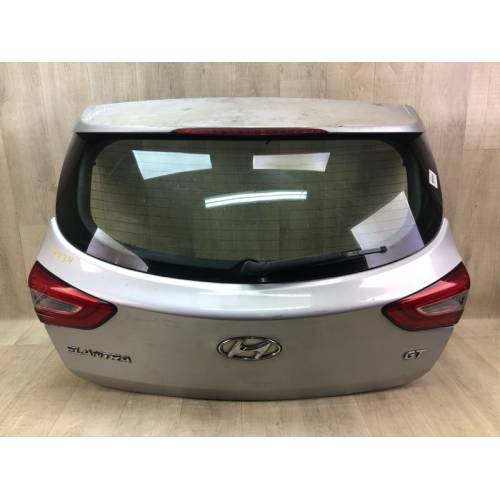 Крышка багажника HYUNDAI ELANTRA GD 12-17