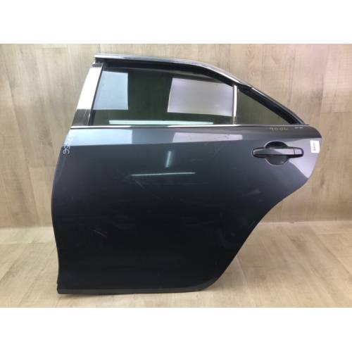 Двері задн. лів. TOYOTA CAMRY 50 12-15
