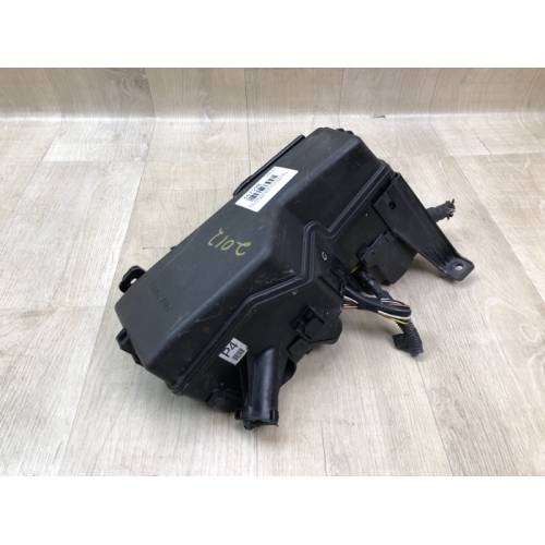 Блок предохранителей моторный отсек TOYOTA CAMRY 40 06-11