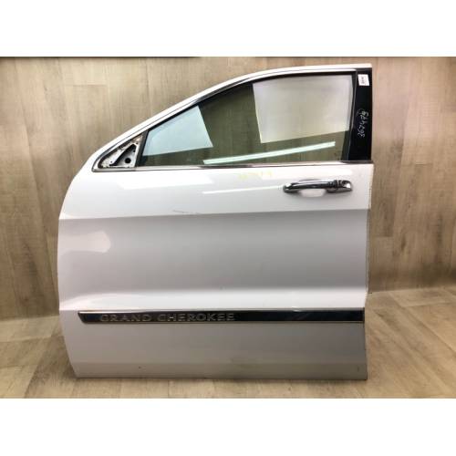 Двері передн. лів. JEEP GRAND CHEROKEE 11-22