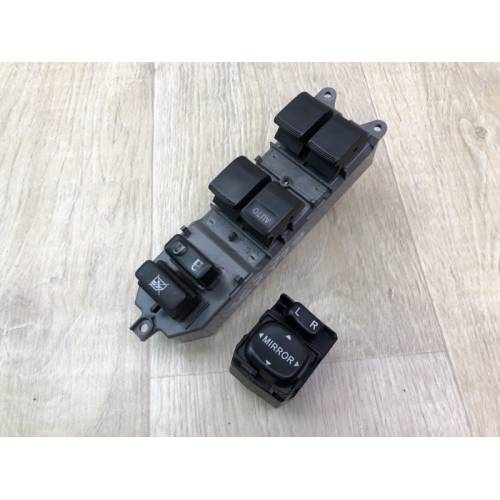 Блок управления стеклоподъемниками TOYOTA CAMRY 50 12-15