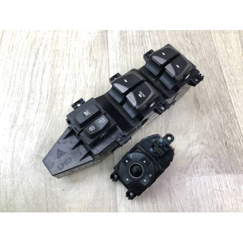 Блок управления стеклоподъемниками HYUNDAI SANTA FE (DM) 12-18