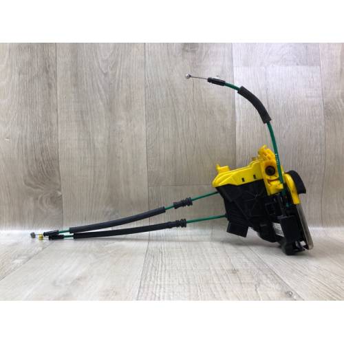 Замок двери передн. лев. HYUNDAI ELANTRA GD 12-17