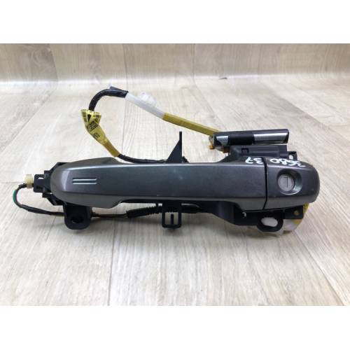 Ручка двери наружная передн. лев. TOYOTA CAMRY 50 12-15