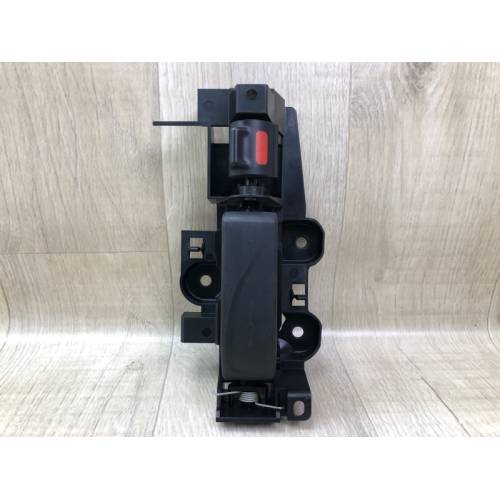 Ручка двери внутренняя задн. прав. CHRYSLER PACIFICA 16-20