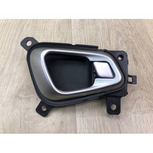 Ручка двери внутренняя передн. прав. KIA SOUL SK3 19-