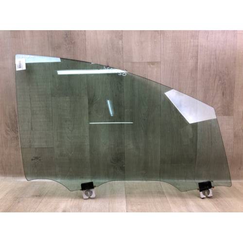 Стекло двери передн. прав. CHRYSLER PACIFICA 16-20