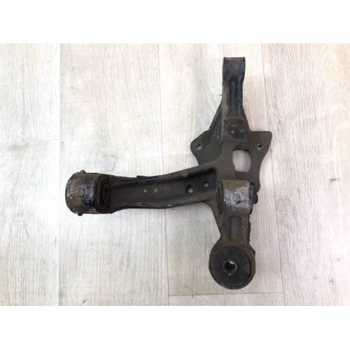 Цапфа задн. лів. TOYOTA CAMRY 40 06-11