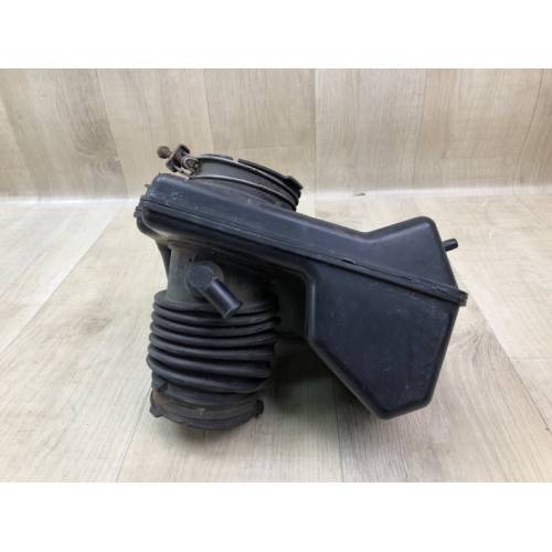 Резонатор воздушного фильтра LEXUS ES350 06-12