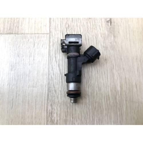 Форсунка топливная NISSAN QX56 / TITAN / ARMADA 04-16