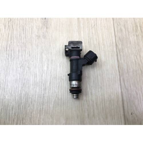 Форсунка топливная NISSAN QX56 / TITAN / ARMADA 04-16