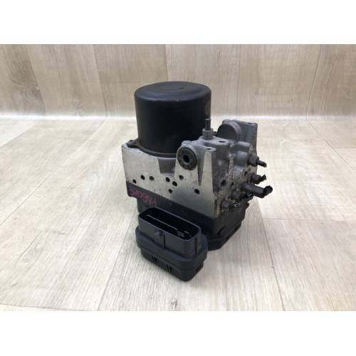 Блок ABS LEXUS RX300/330/350/400 03-09
