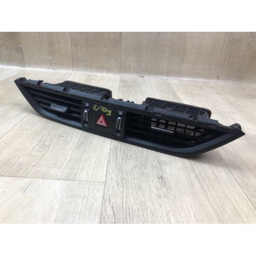 Дефлектор воздушный KIA FORTE BD 21-24