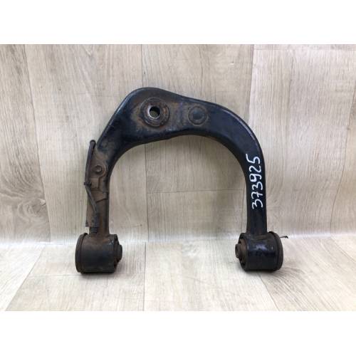 Рычаг передней подвески верхний лев. TOYOTA SEQUOIA 01-07