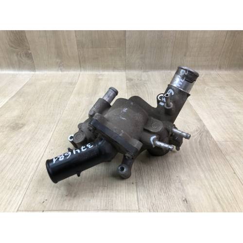 Корпус термостата TOYOTA LAND CRUISER PRADO 120 02-09 Корпус термостата TOYOTA LAND CRUISER PRADO 120 02-09