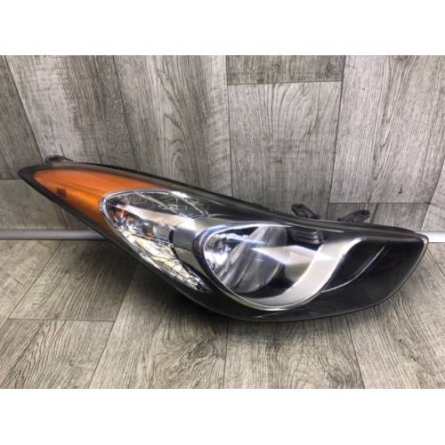 Фара прав. HYUNDAI ELANTRA MD 10-15