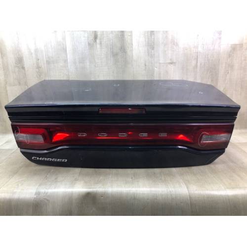 Крышка багажника DODGE CHARGER 10-24