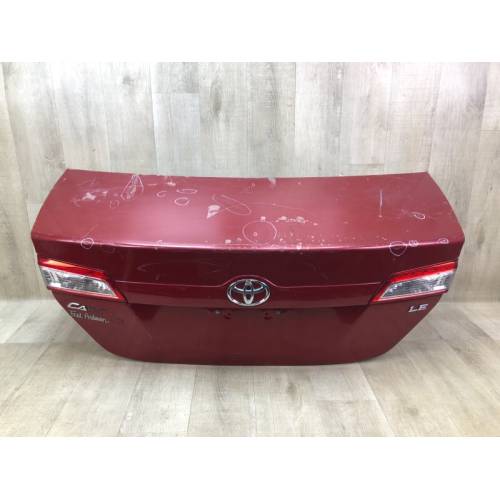 Кришка багажника TOYOTA CAMRY 50 12-15