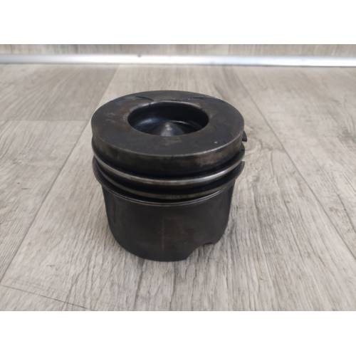 Поршень MERCEDES R-CLASS W251 05-13