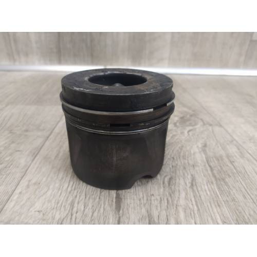 Поршень MERCEDES R-CLASS W251 05-13
