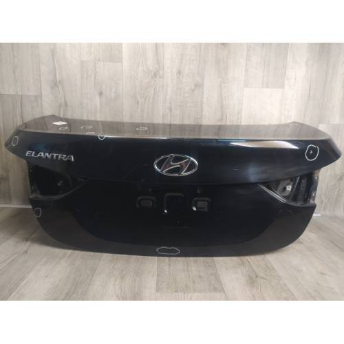 Крышка багажника HYUNDAI ELANTRA MD 10-15